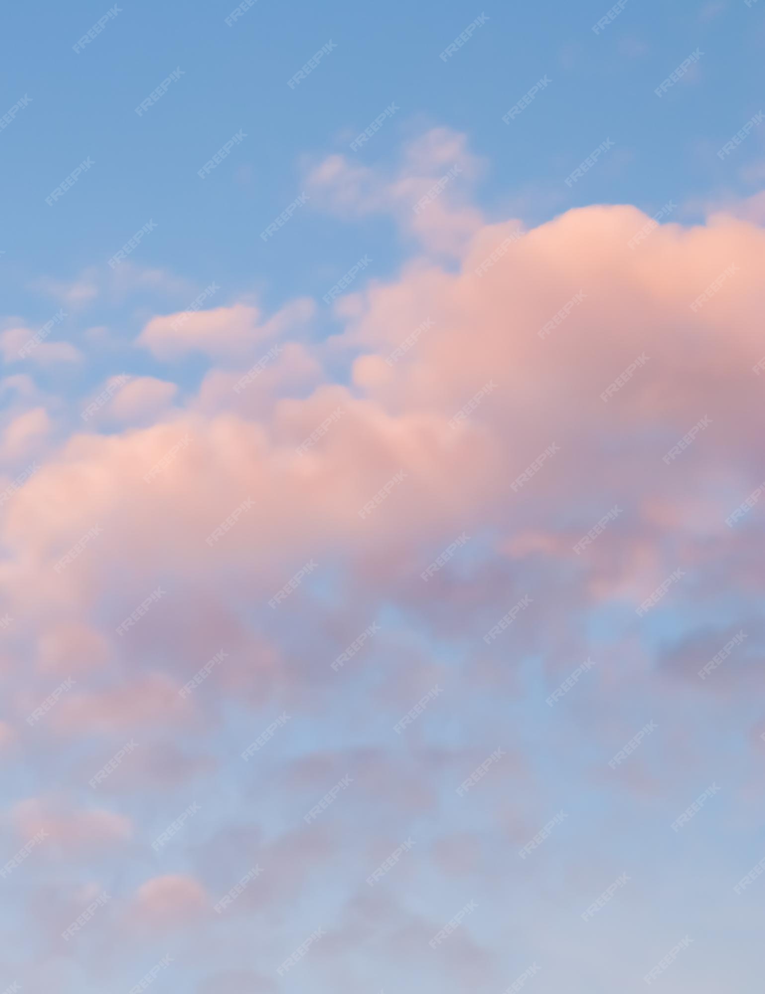 Pale pink clouds: Những đám mây hồng nhạt tán sắc trên bầu trời như là một sự kết hợp tuyệt vời giữa sự dịu dàng và nữ tính. Với một gam màu ấm áp và nhẹ nhàng, chúng tạo nên một bức tranh đẹp đến kinh ngạc.