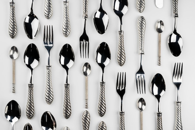 Photo background of cutlery set of cutlery on white background