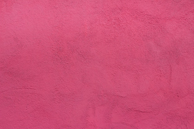 パテピンク塗装の質感と背景の壁
