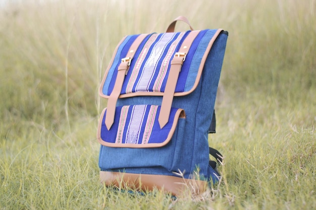 Photo backpack on grass