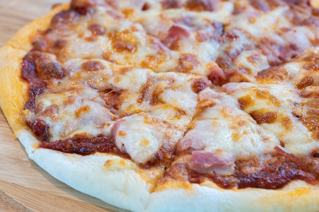 Bacon pizza, wooden tray