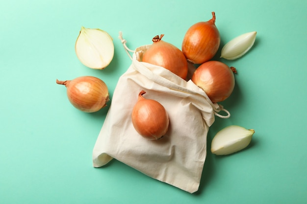 Photo bag with raw onion