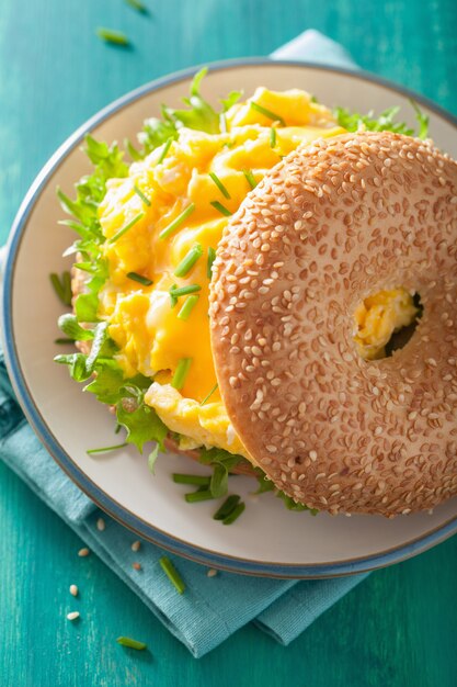 Bagel with egg, cheese and lettuce