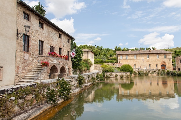 Bagno Vignoni, oud Toscaans dorp in Val d'Orcia, Italië