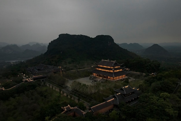 Photo bai dinh pagoda seen from the air