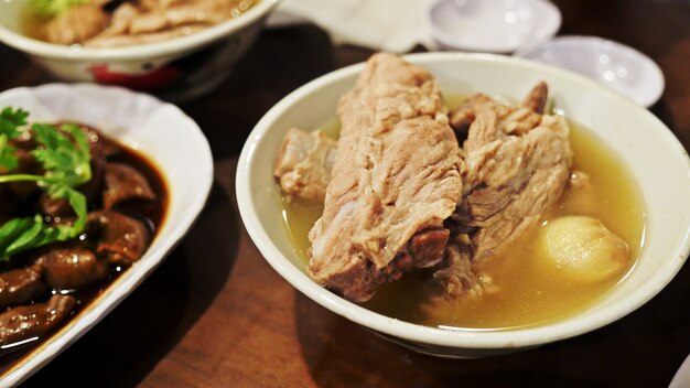 シンガポールのBak kut teh