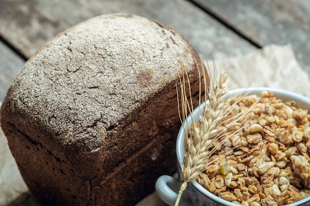  baked bread