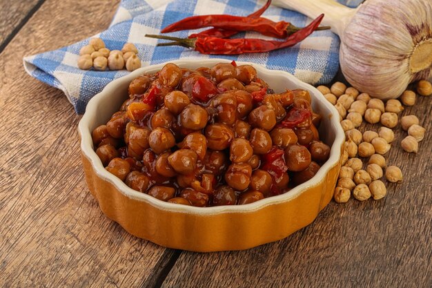 Baked chickpea with tomato sauce