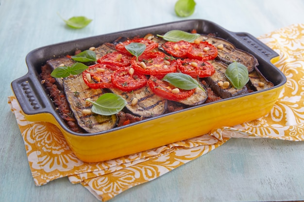 Baked gratin with ground meat and eggplants