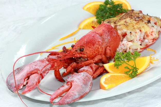 Baked lobster with cheese