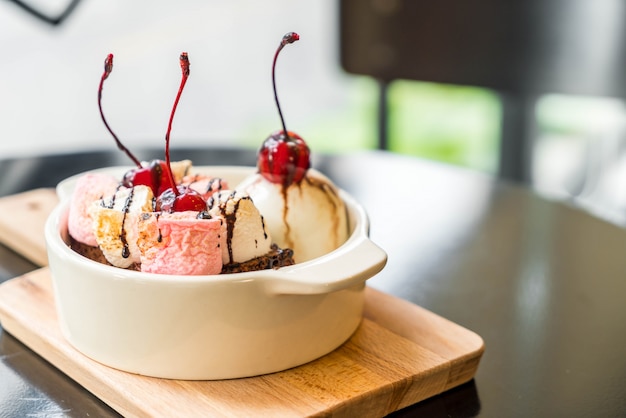 baked marshmallow and chocolate brownies with ice-cream