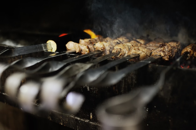 焼き肉のグリル