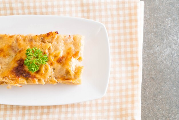 チーズとハムの焼きペンネパスタ