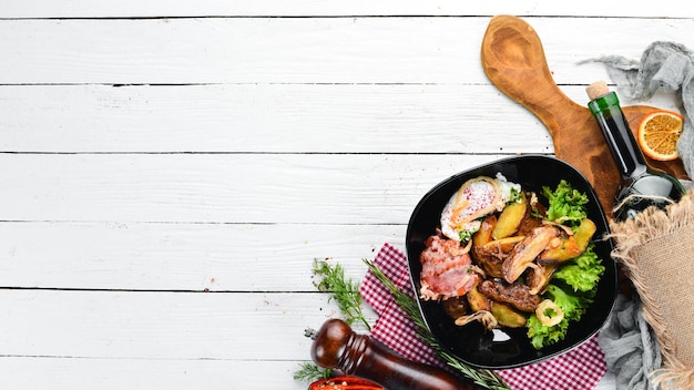 Baked potatoes with poached egg and bacon On a wooden background Top view Free space for your text