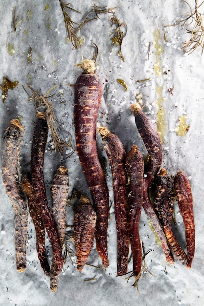 Photo baked purple carrot