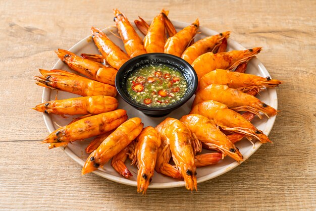 baked salted shrimps or prawns with seafood spicy sauce