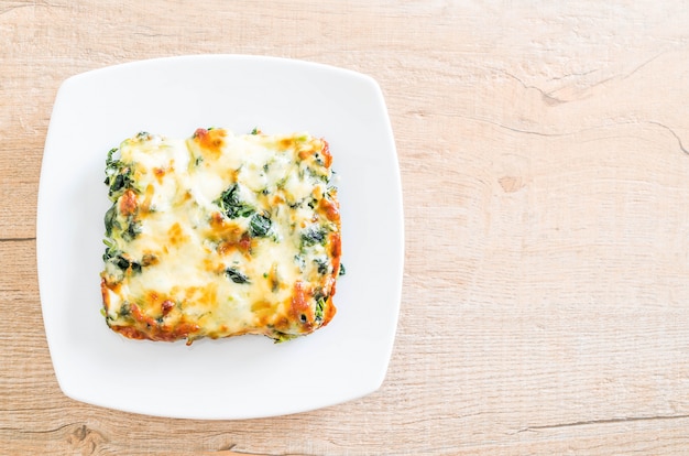 Spinaci al forno con formaggio