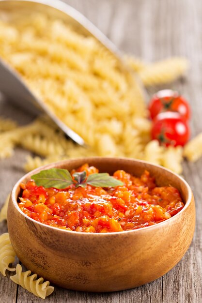 Photo baked vegetables pasta sauce