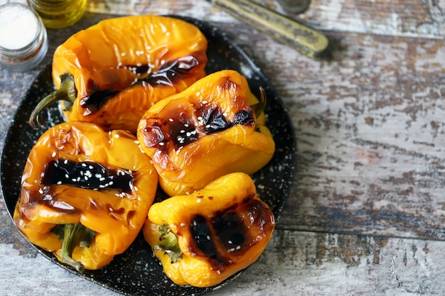 Baked yellow paprika peppers