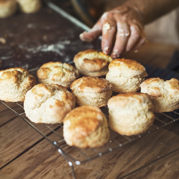 Baking scones at home 