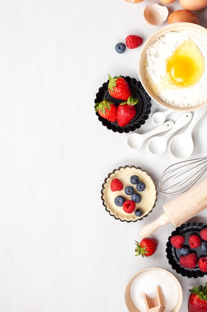 Baking utensils and cooking ingredients for tarts, cookies, dough and pastry. 