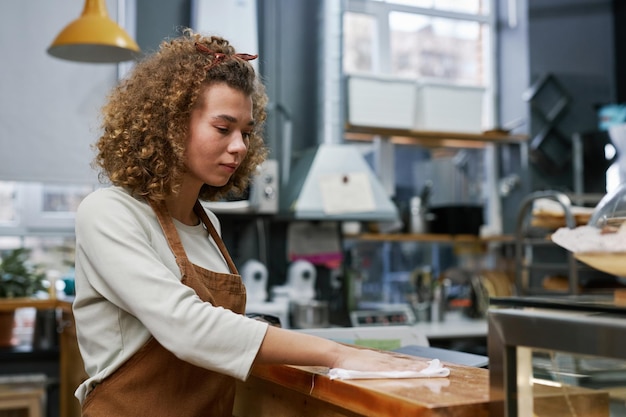 Bakkerij Werknemer Schoonmaken Teller