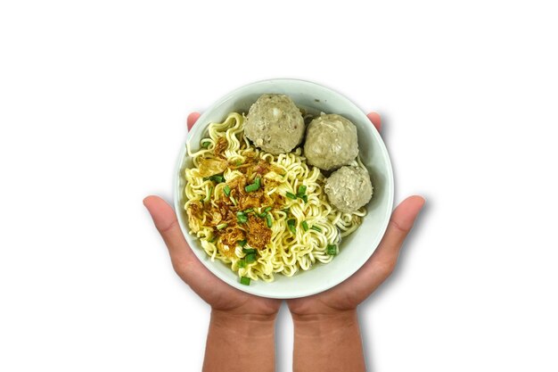 Foto bakso. bakso è una popolare zuppa di polpette indonesiana. come molti altri piatti in indonesia.