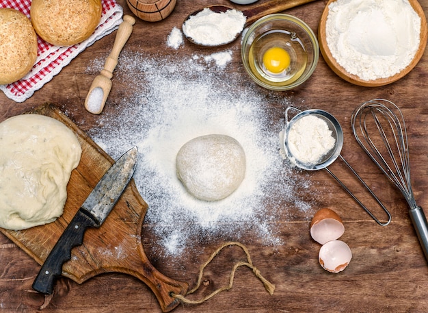 Photo ball of white wheat flour