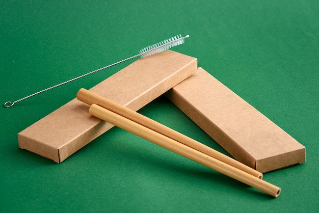 Bamboo drinking straw with cleaning brush