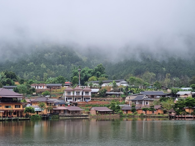 Ban rak thai un insediamento cinese a mae hong son, nel nord della thailandia