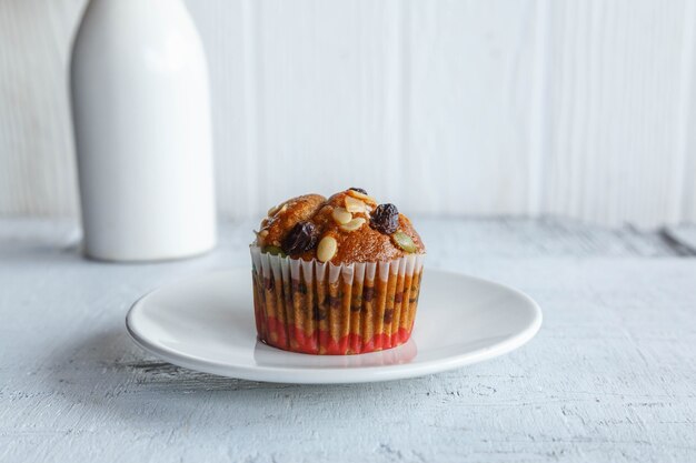 Banaan Cupcakes in de platen op tafel