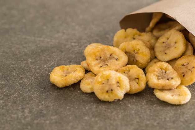 banaan knapperige chips