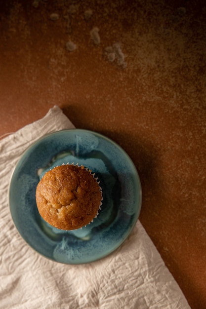 Banaan Muffin Cup Cake op tafel. Bovenaanzicht