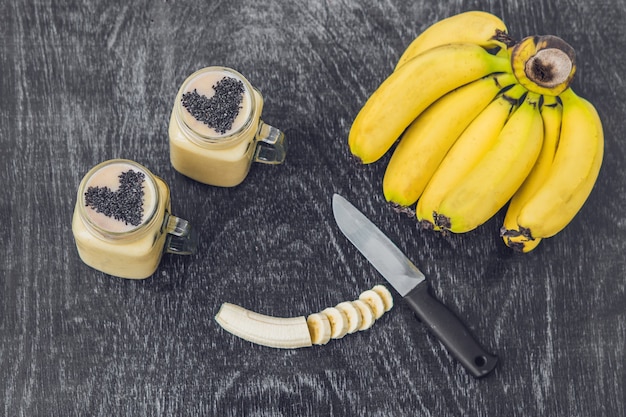 Foto banaan smoothies en bananen