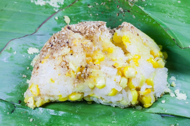 On a banana leaf rice and grains