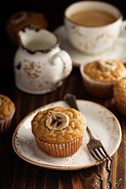 Banana muffins with coffee