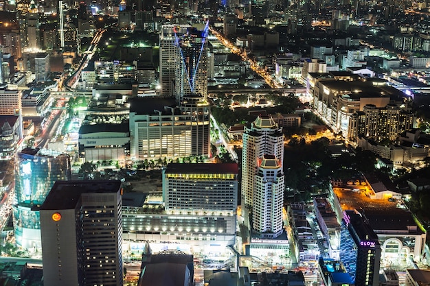 BANGKOK, THAILAND - NOVEMBER 09, 2014: Bangkok nacht uitzicht vanaf Baiyoke Tower, Thailand