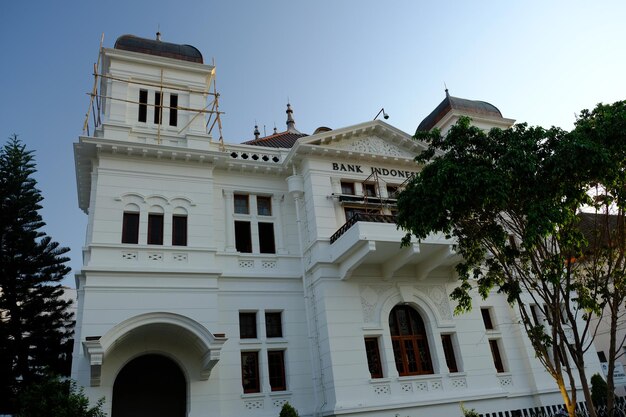 The bank of books building is located in the city of Yogyakarta Bank Indonesia Building