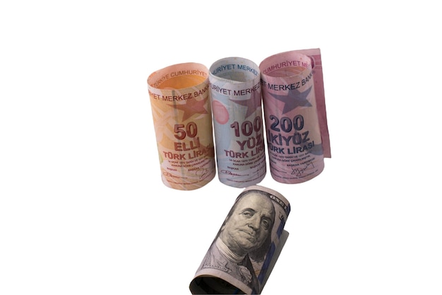Bankbiljetten van de Amerikaanse dollar en de Turkse lira op de achtergrond