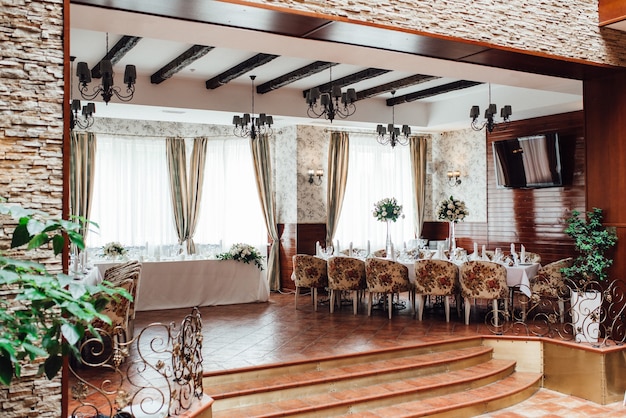 Banquet hall for weddings, banquet hall decoration, atmospheric decor