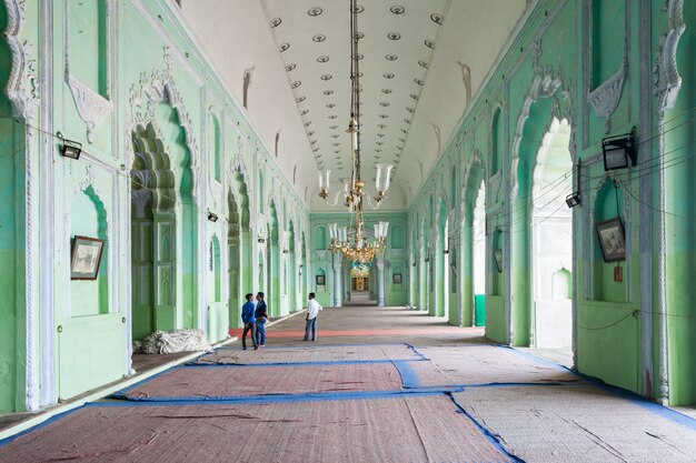 Bara imambara, lucknow