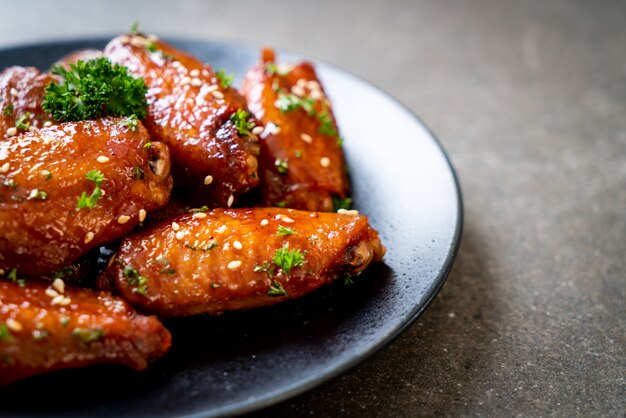 barbecue chicken wings with white sesame