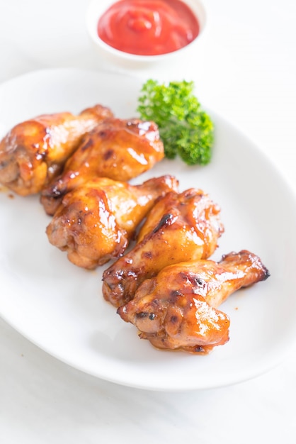 barbecue chicken wings