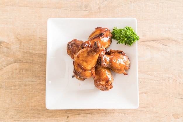 barbecue chicken wings