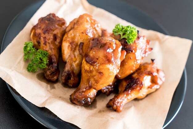 barbecue chicken wings