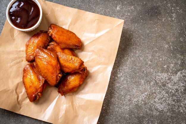 barbecue chicken wings