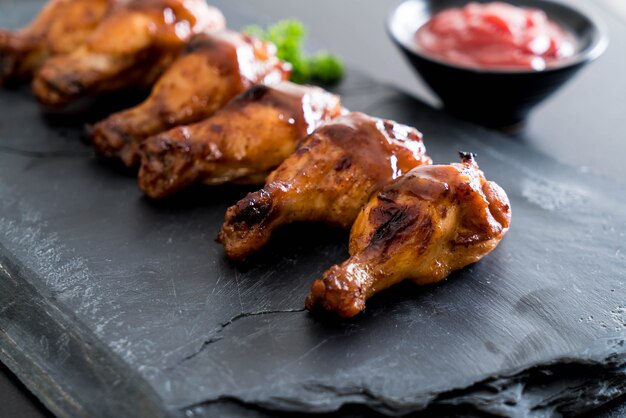 barbecue chicken wings