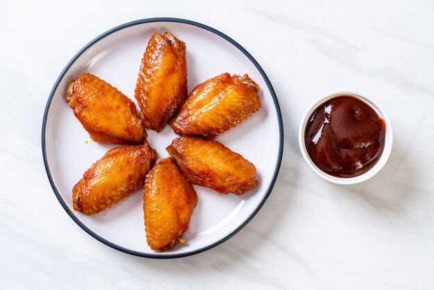 Photo barbecue chicken wings