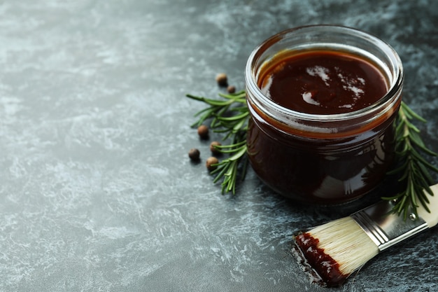 Barbecue saus kruiden en penseel