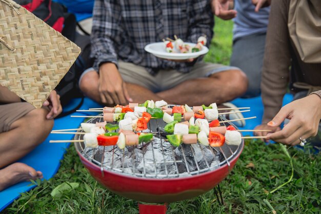 Barbecue worst en spiesjes